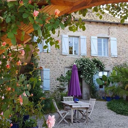 Chambres D'Hotes Du Presbytere La Bastide-l'Eveque Exterior foto